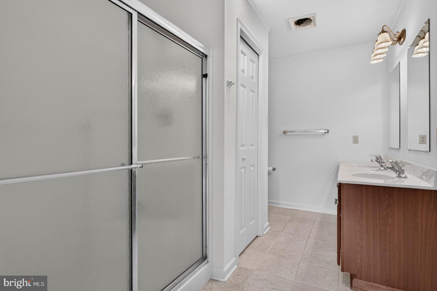 109 Sherman St Property Photo 23