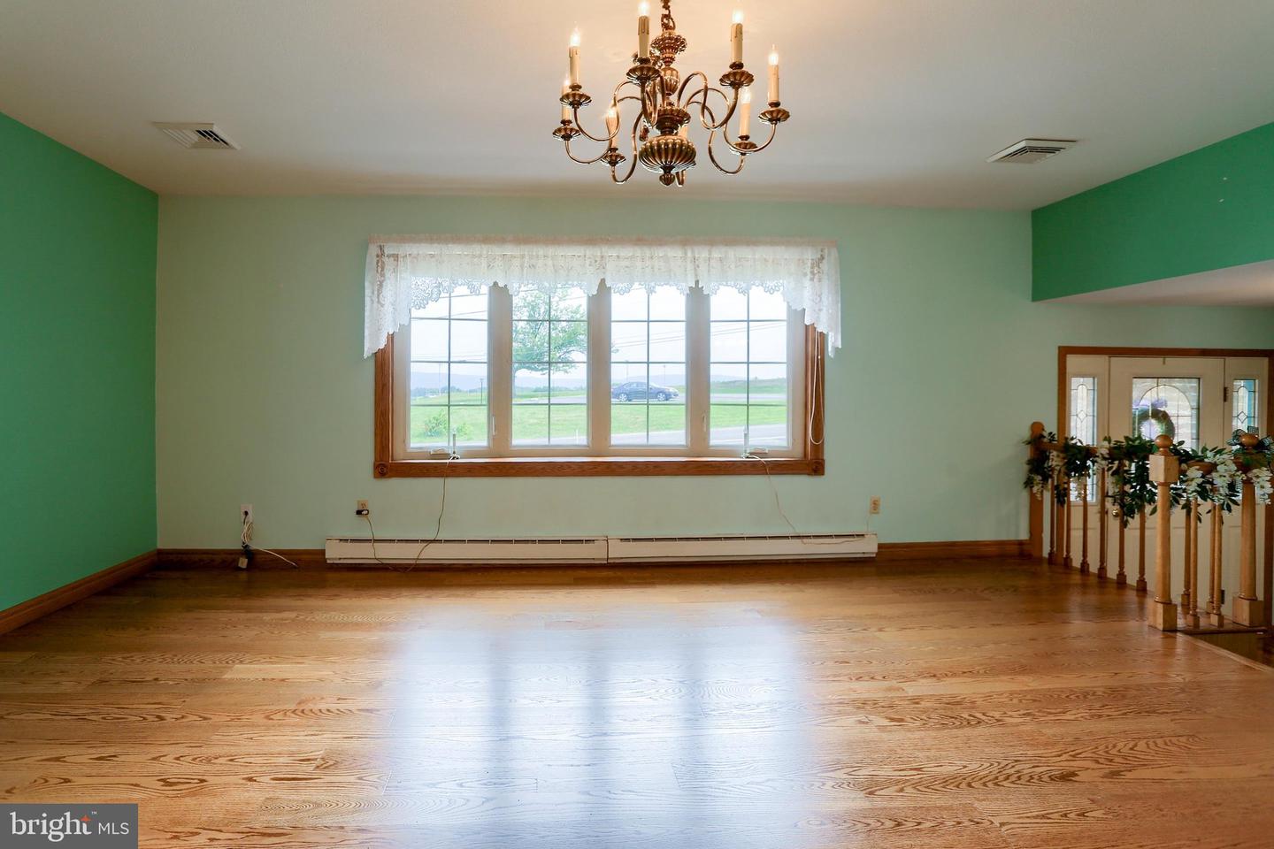 PACB2056302 Property Photo 11