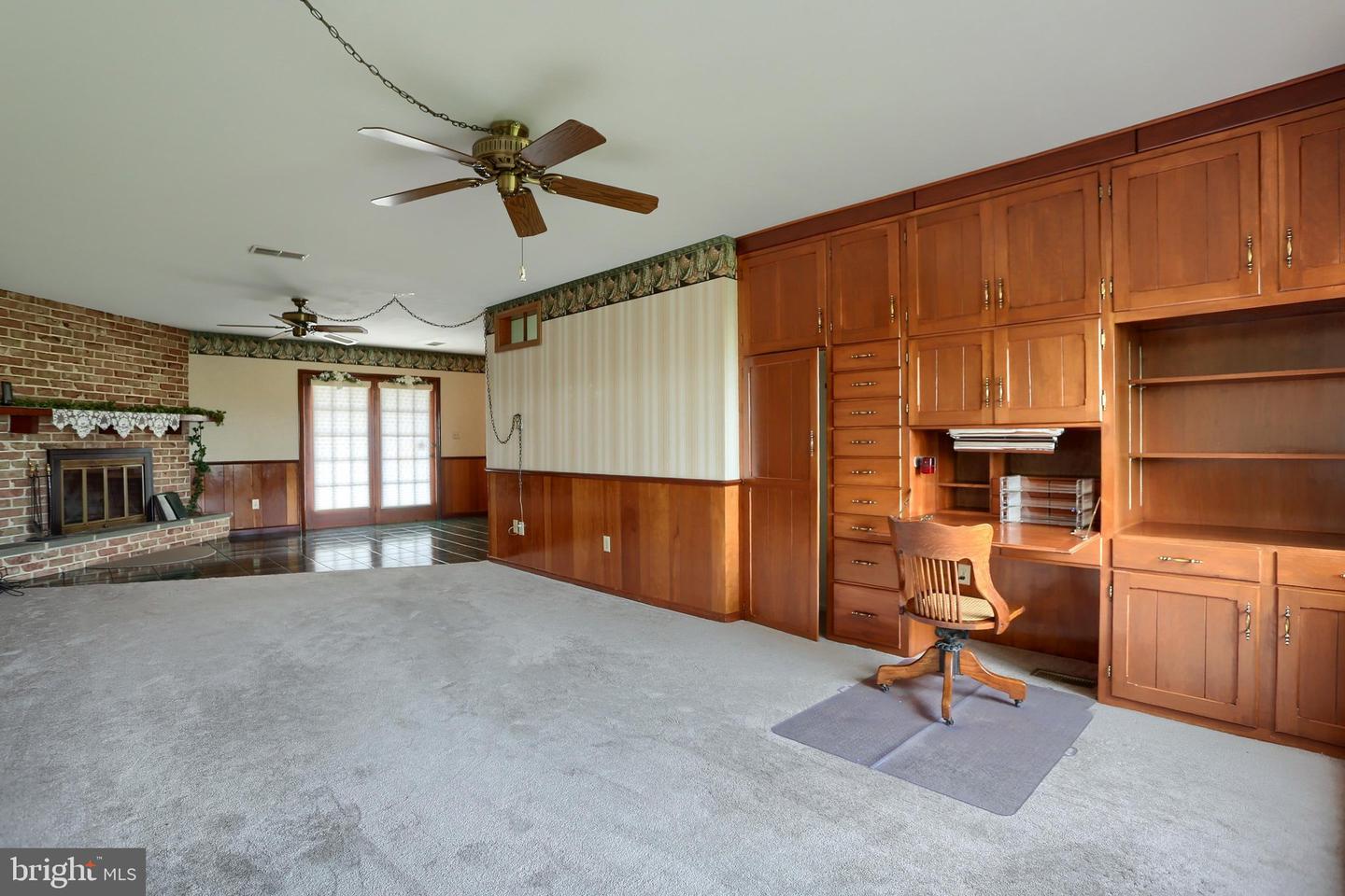 PACB2056302 Property Photo 21