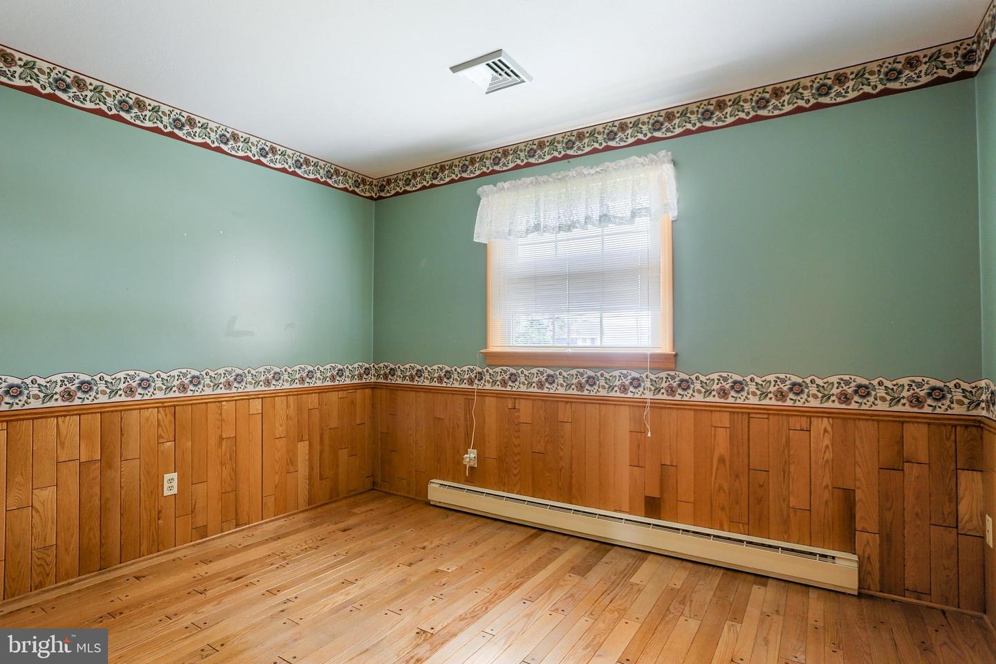 PACB2056302 Property Photo 29