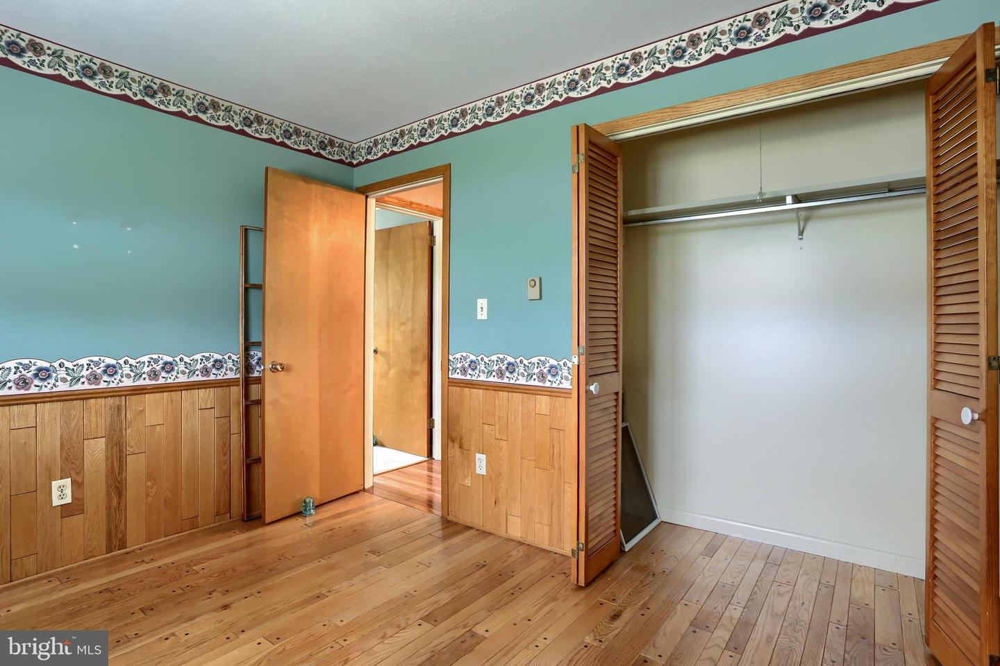 PACB2056302 Property Photo 30
