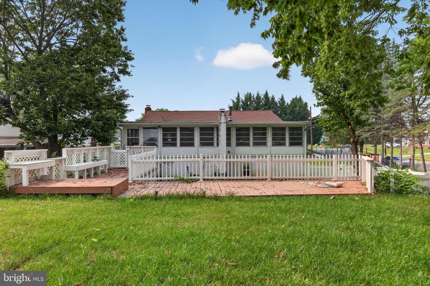 2 Palmer Dr Property Photo 2