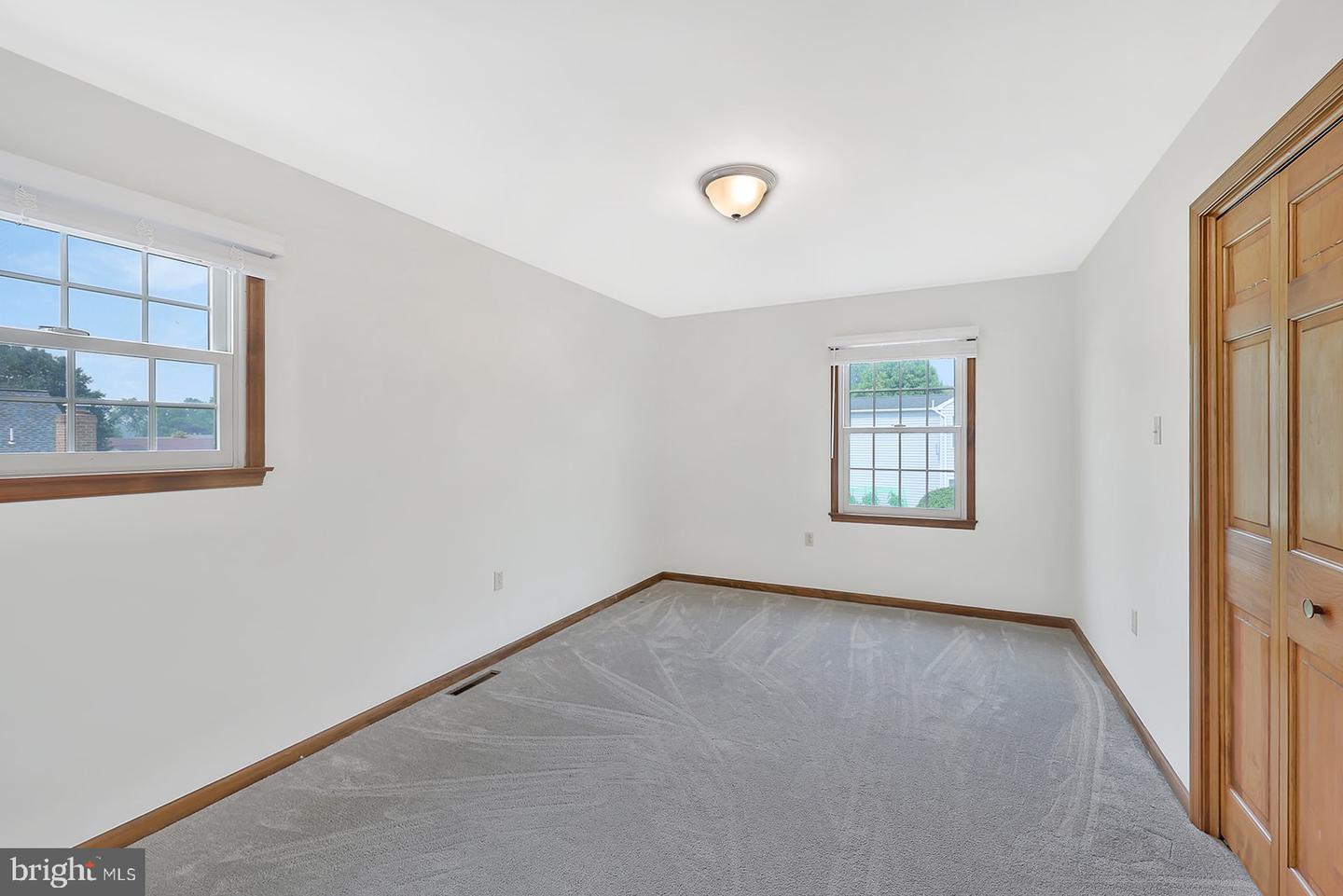 12 Victoria Way Property Photo 24