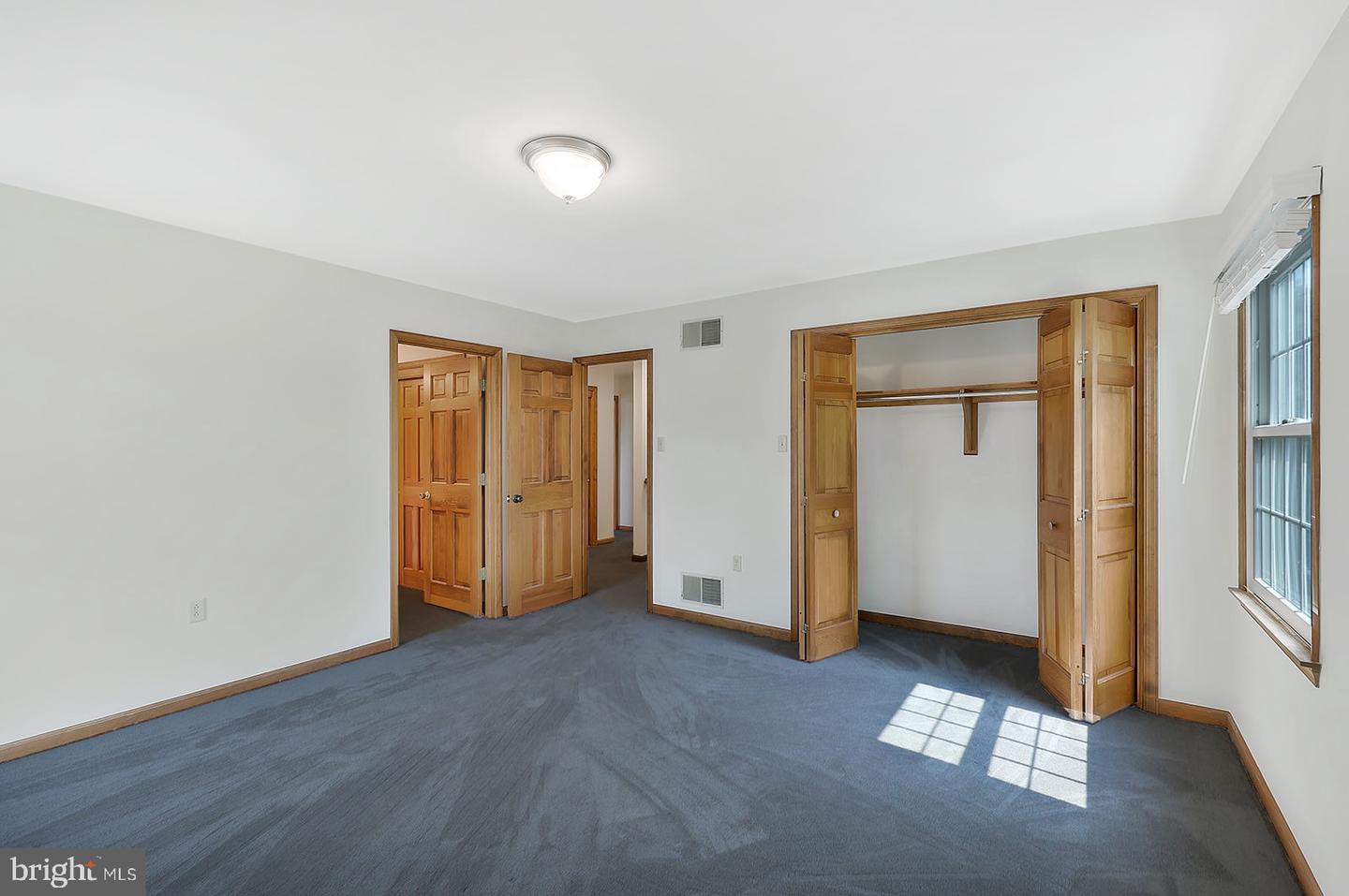 12 Victoria Way Property Photo 27