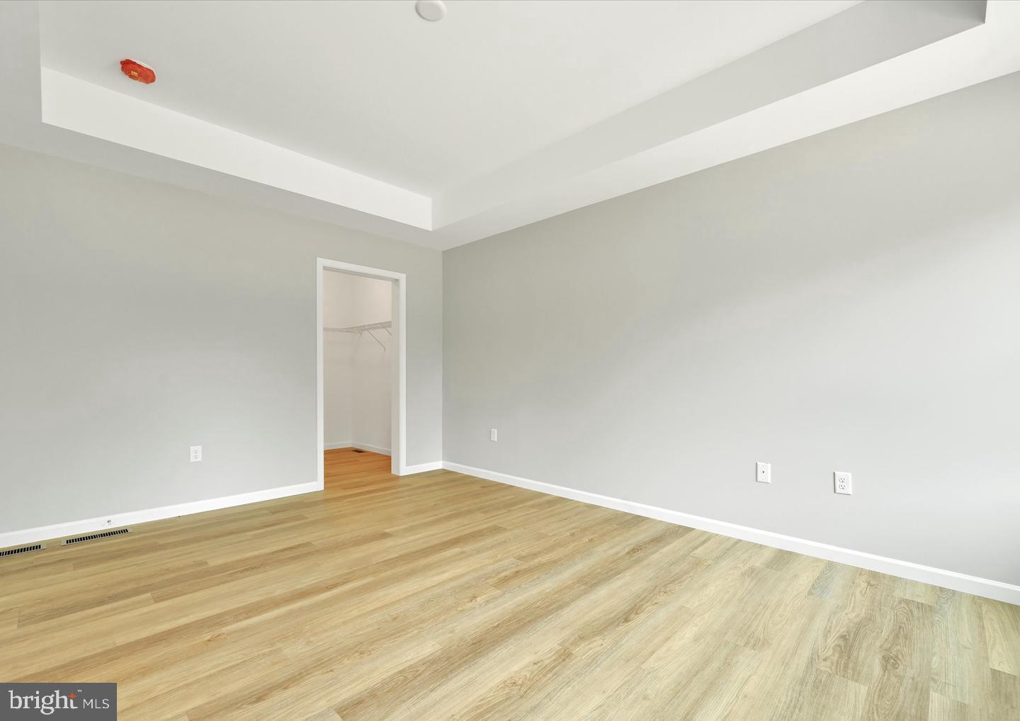 8 Lantern Ct Property Photo 12