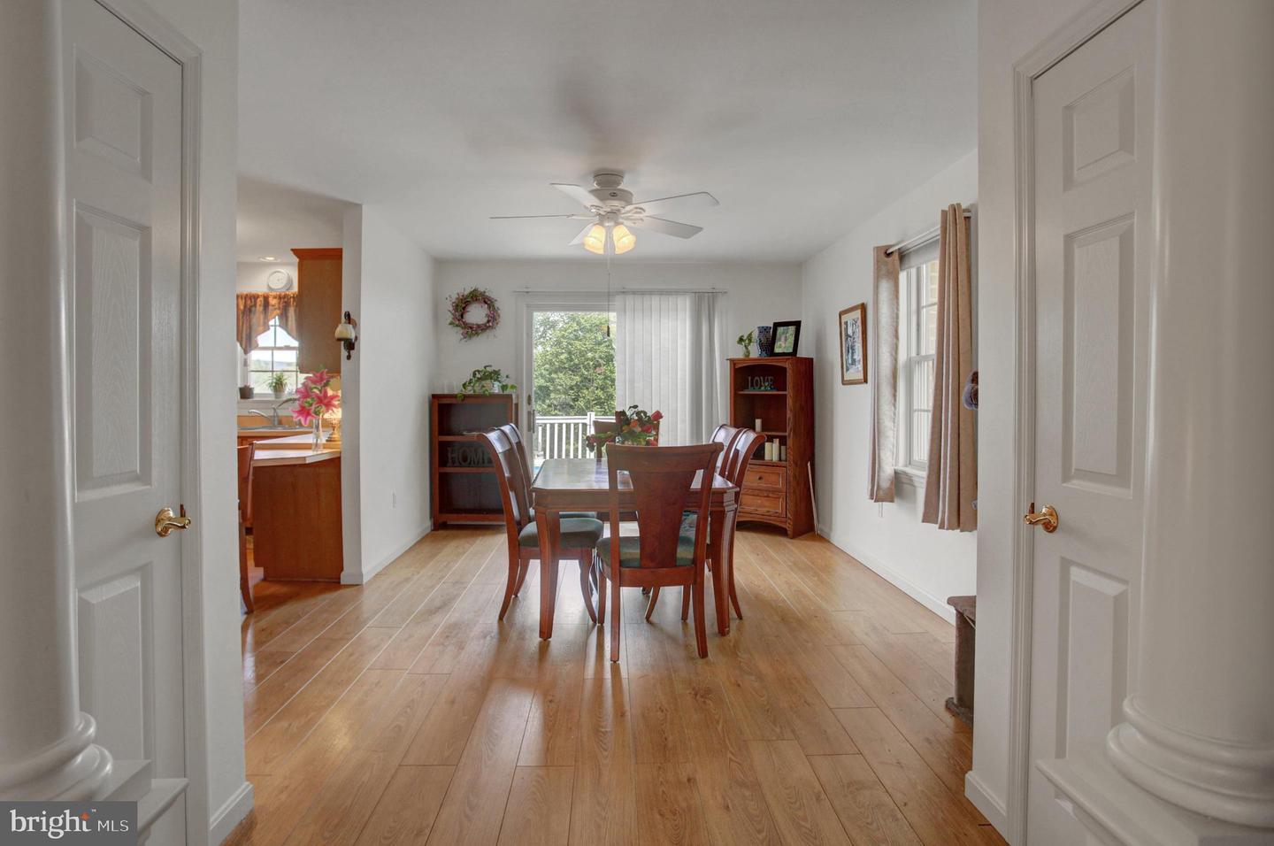 2 Redbud Dr Property Photo 5