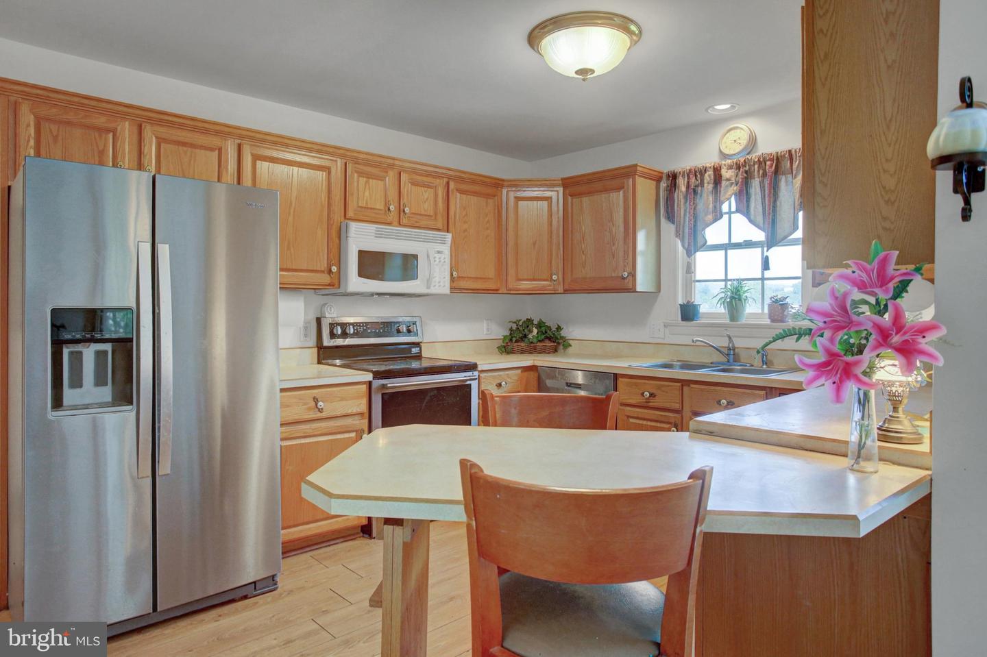 2 Redbud Dr Property Photo 7