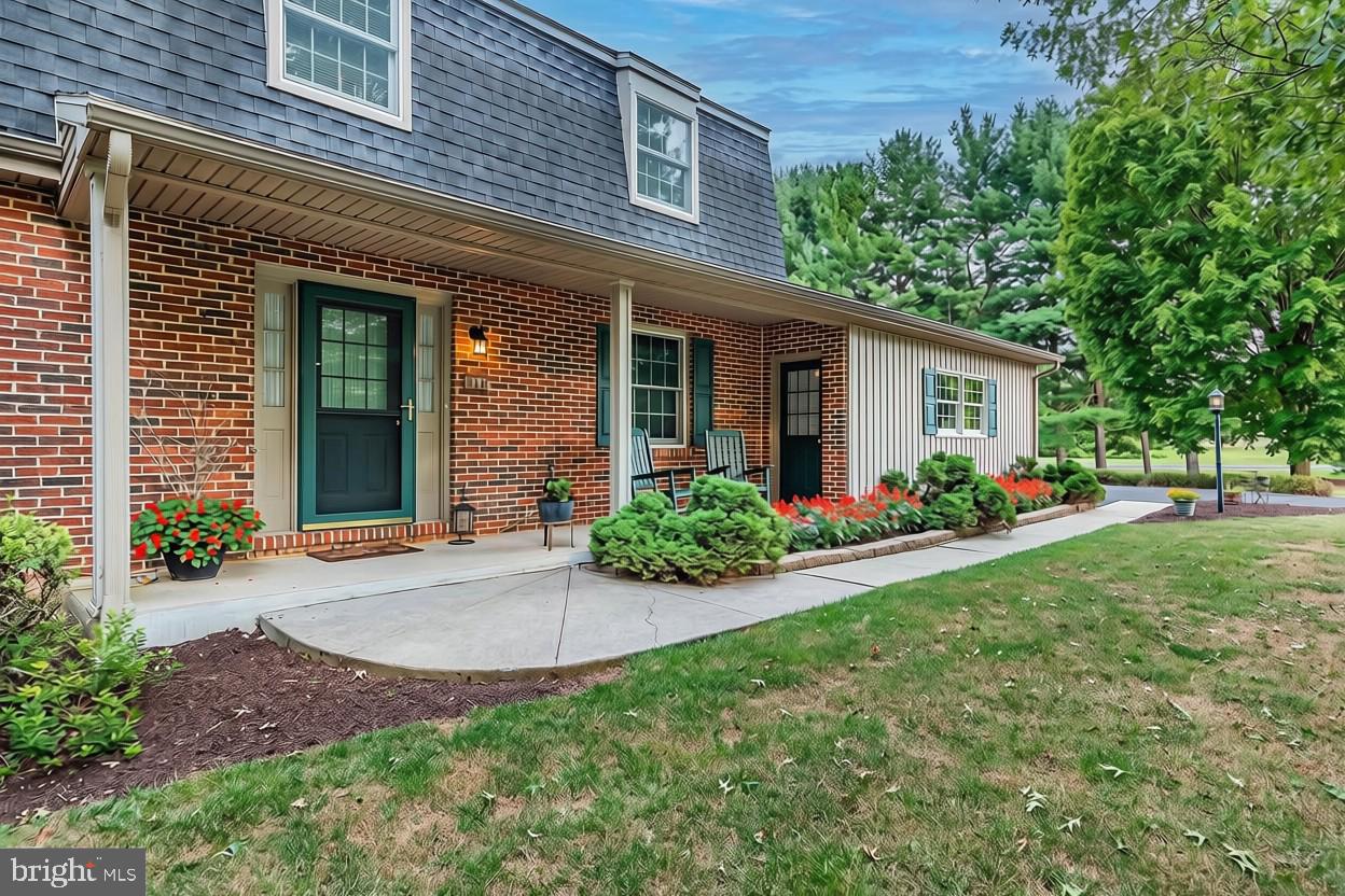 50 WEDGEWOOD DR