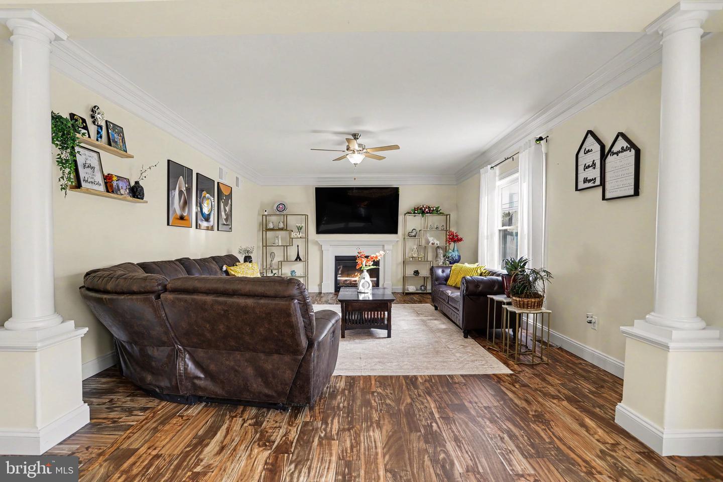 1714 Treeline Dr Property Photo 12