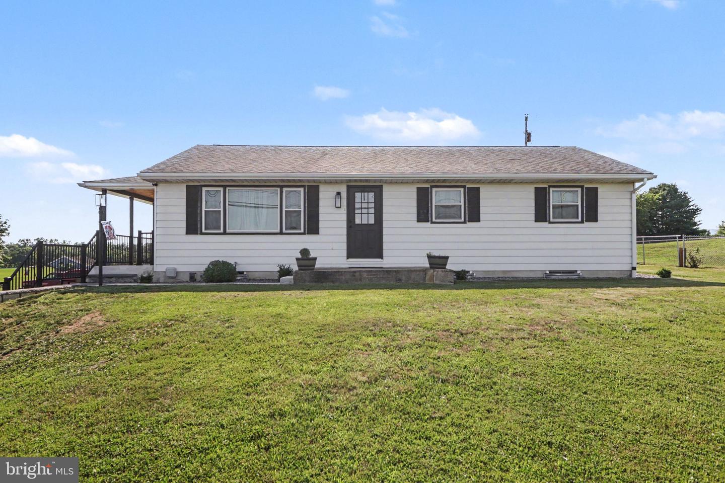 330 DOUBLING GAP RD Property Photo 1