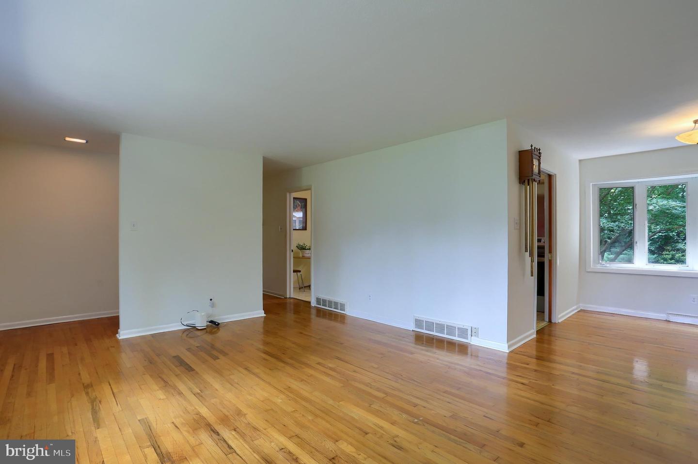 238 Haldeman Ave Property Photo 14