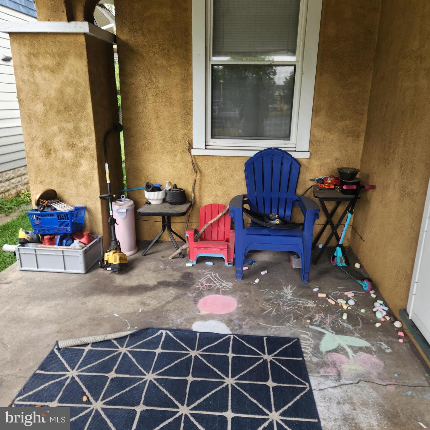 645 N Hanover St Property Photo 3