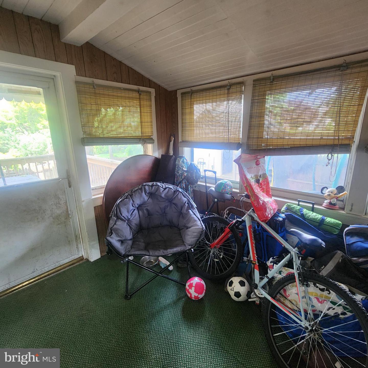 645 N Hanover St Property Photo 26