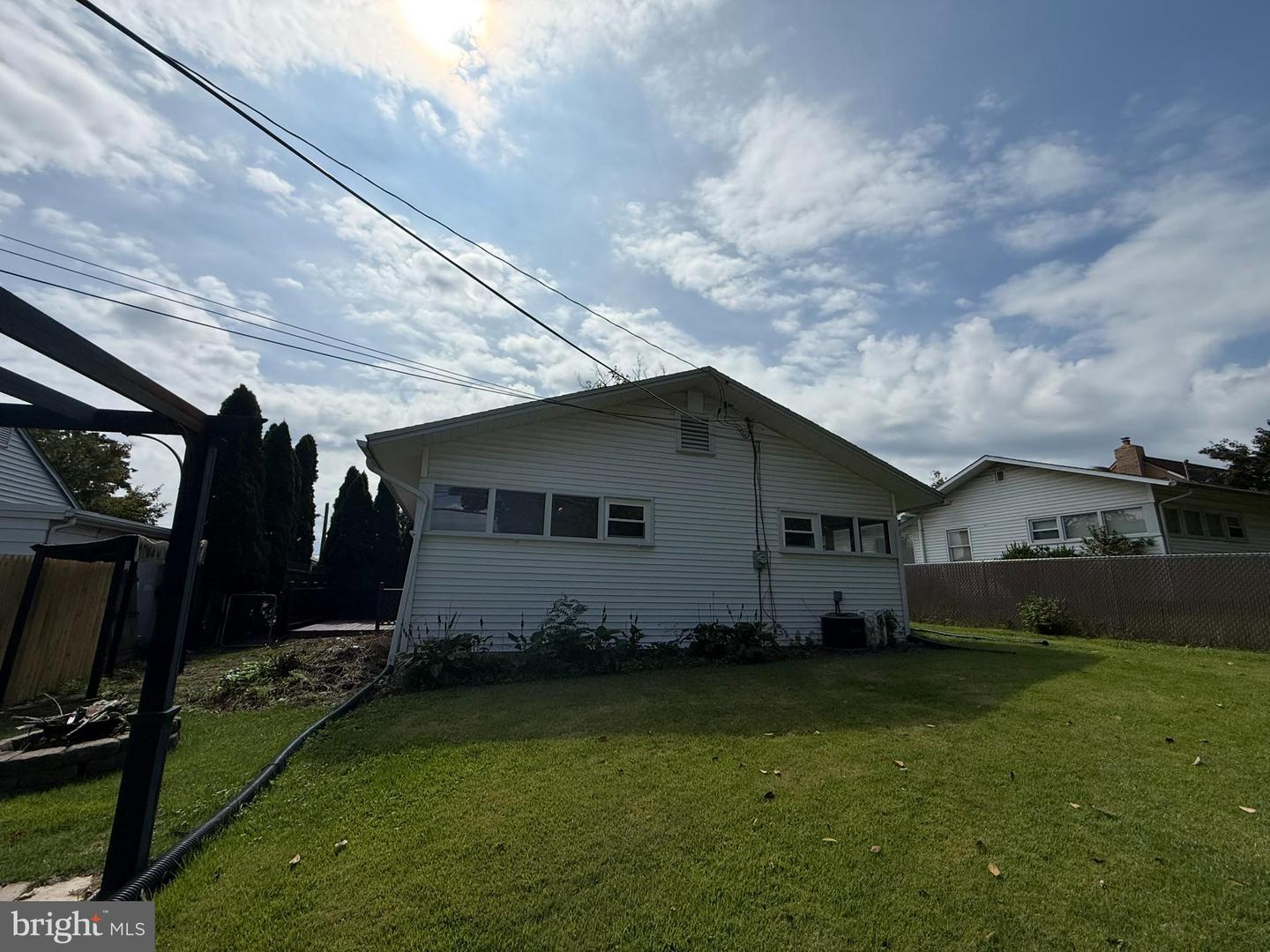 1300 Kelton Rd Property Photo 17