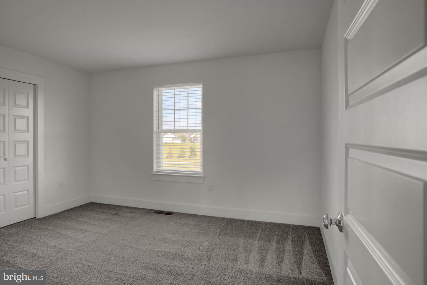 14 Danbury Dr Property Photo 32