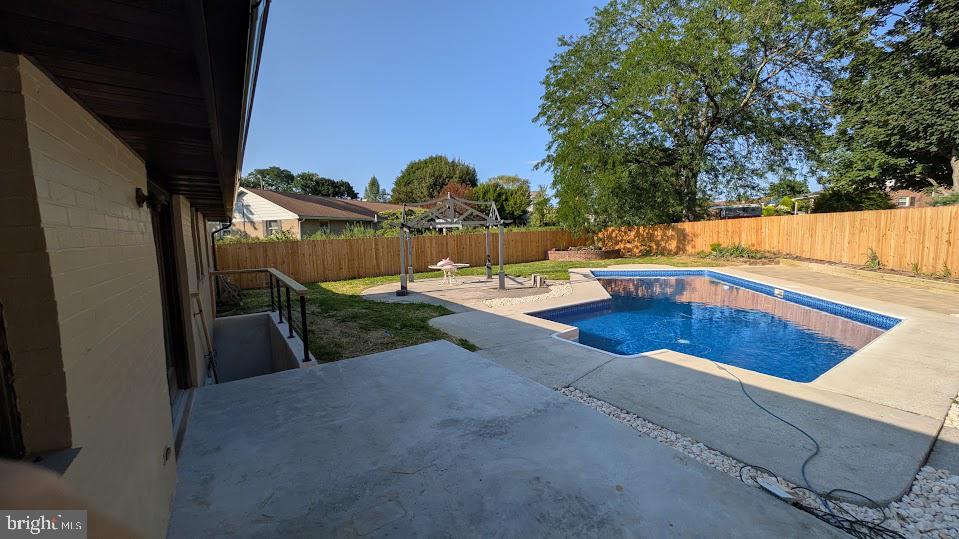 13 Randall Drive Property Photo 6
