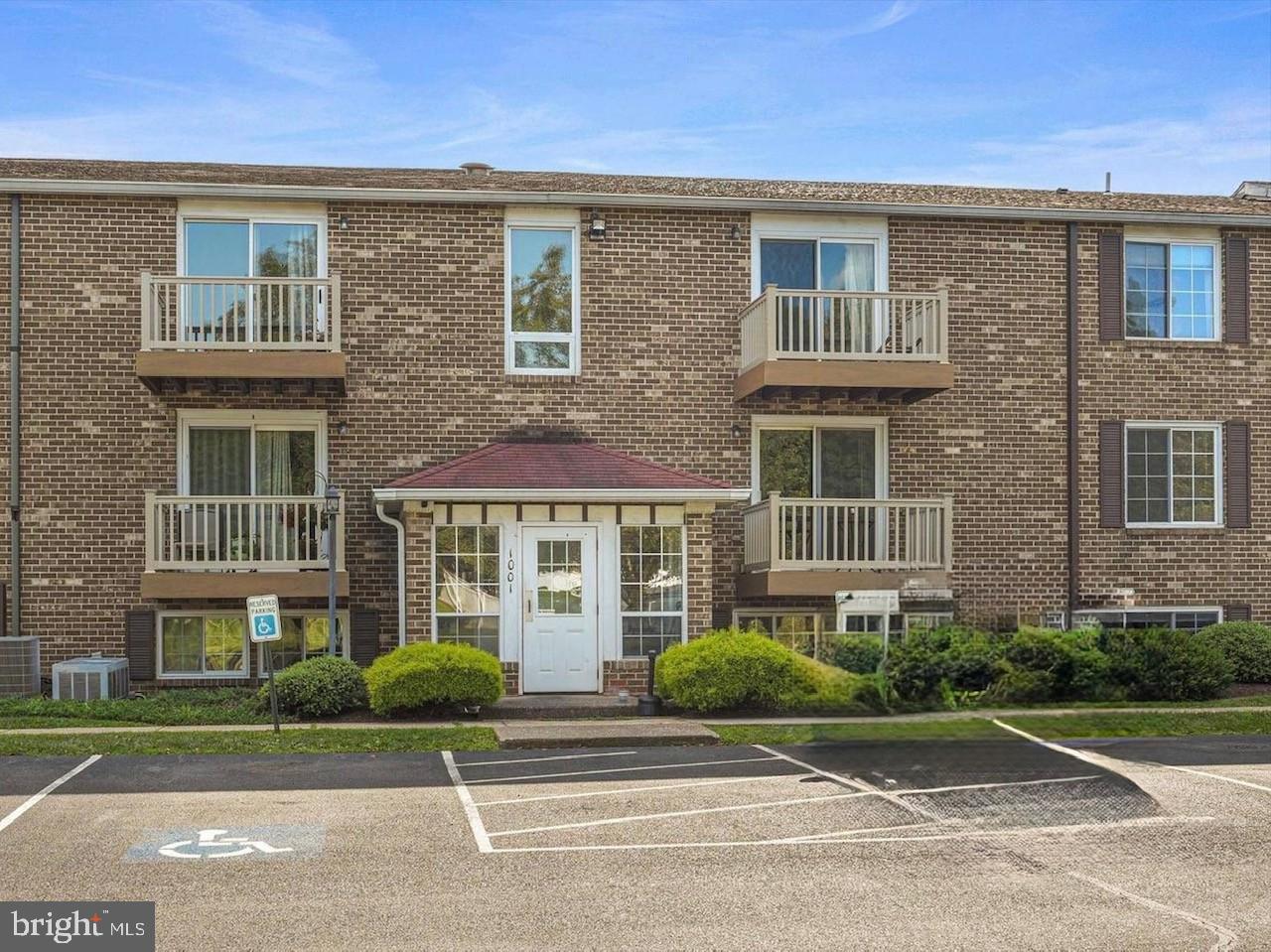 1001 Nanroc Dr #12 Property Photo 1
