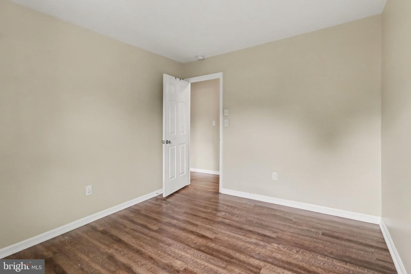 7 Kingswood Dr Property Photo 17