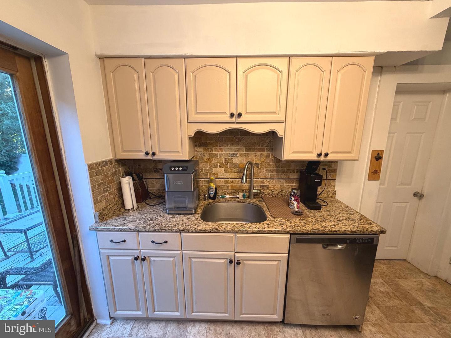66 Westerly Rd Property Photo 21