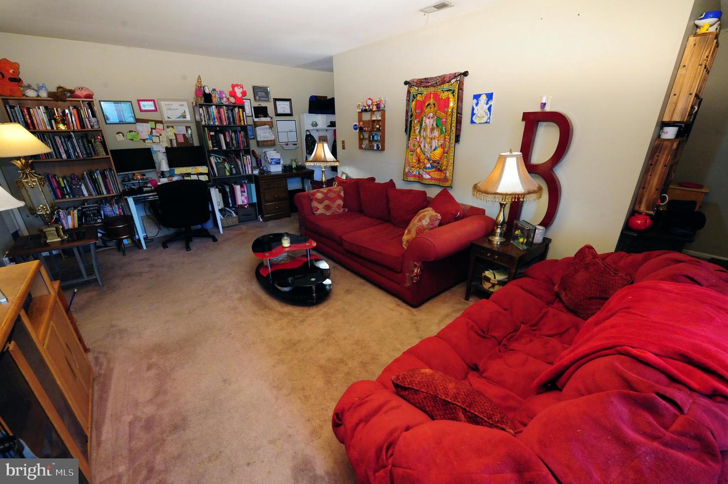 811 Brian Dr #301 Property Photo 6