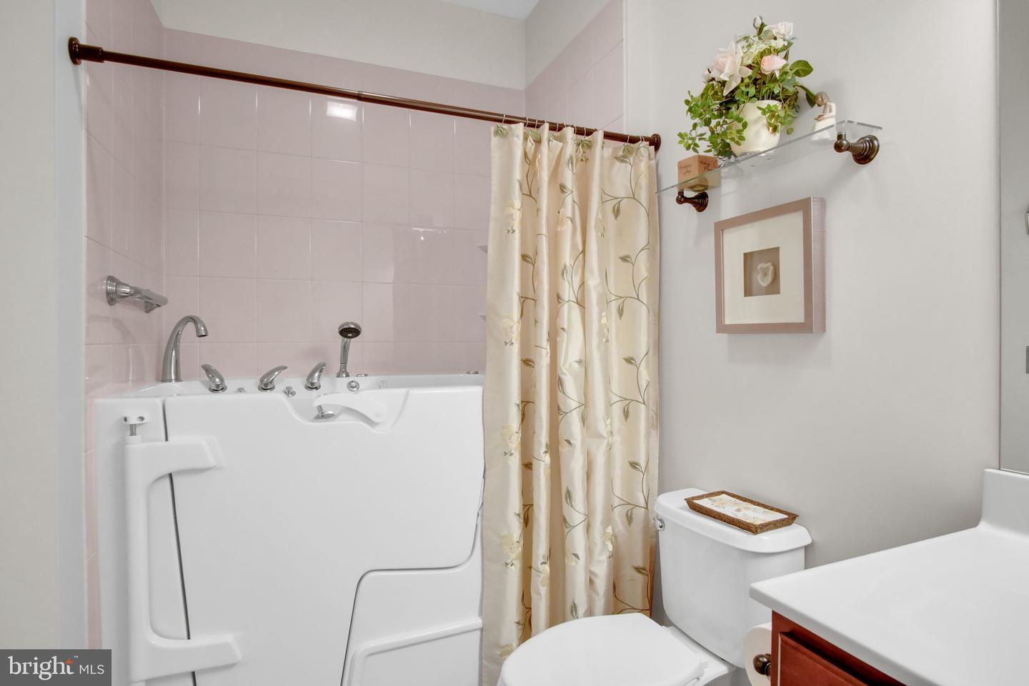 280 Founders Way Property Photo 31