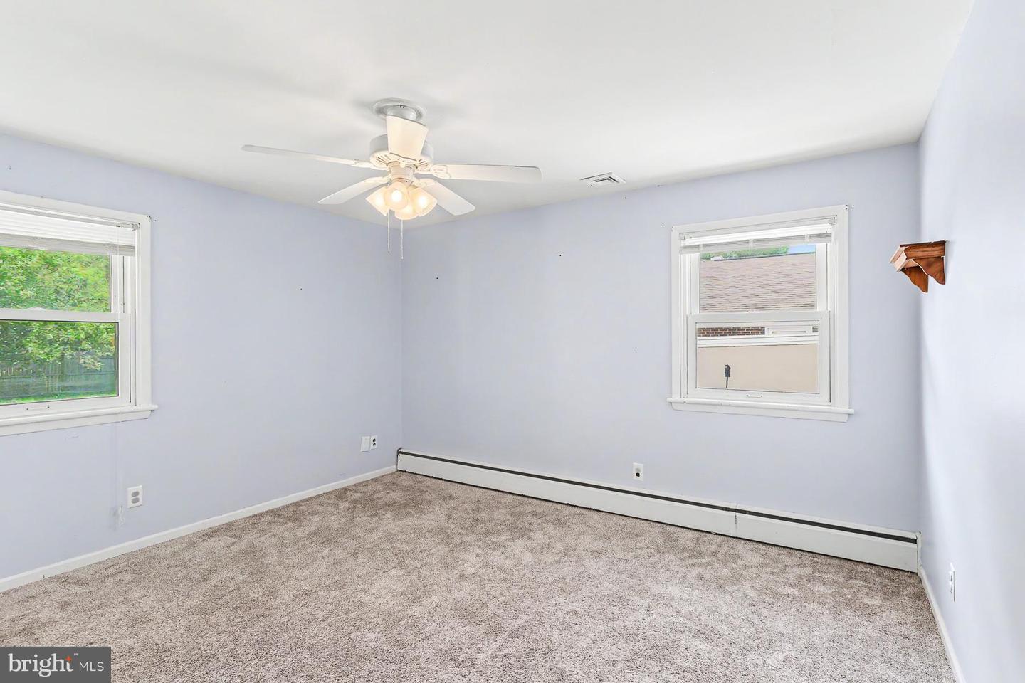 103 Maple Ave Property Photo 14