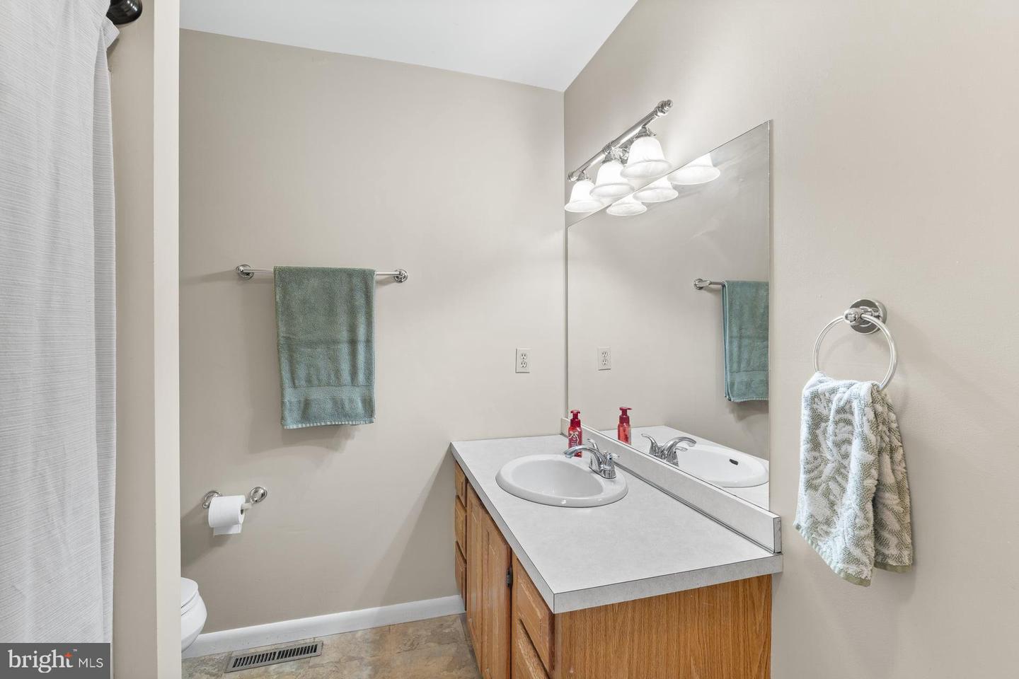 4516 Linden Ave Property Photo 17
