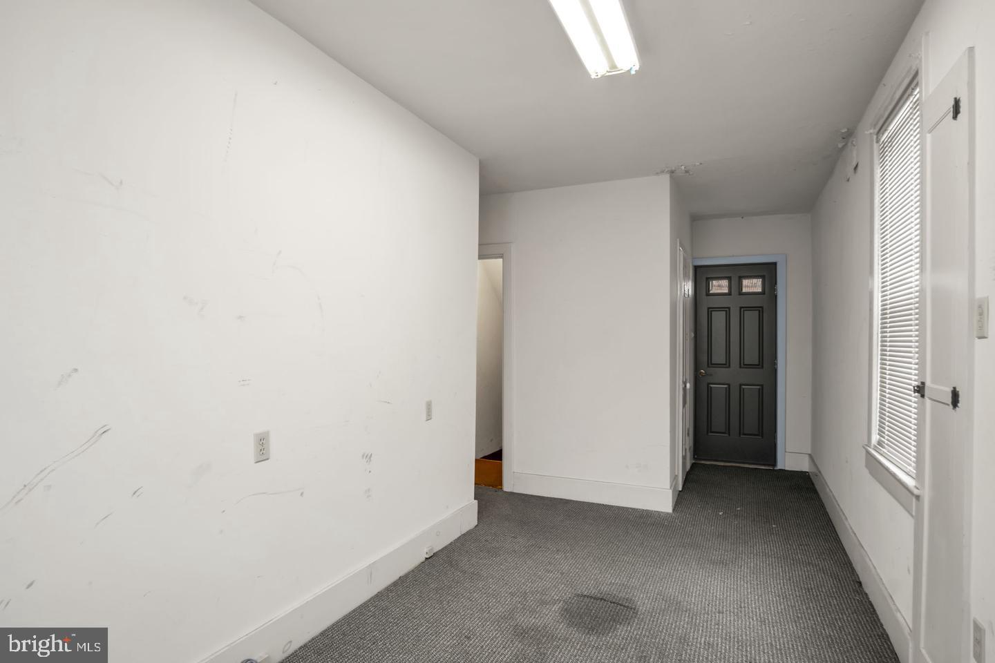 1602 Spring Rd Property Photo 15