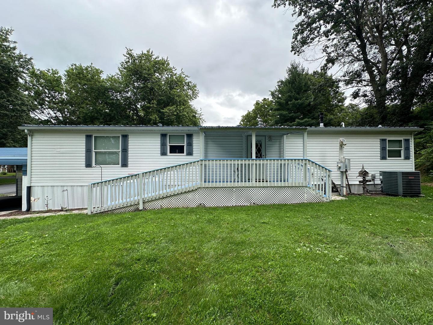 151 Gardner Dr Property Photo 12