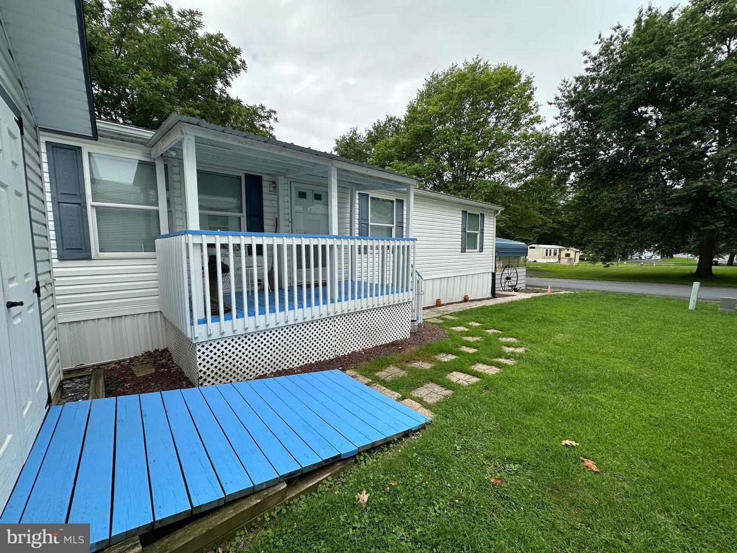 151 Gardner Dr Property Photo 16