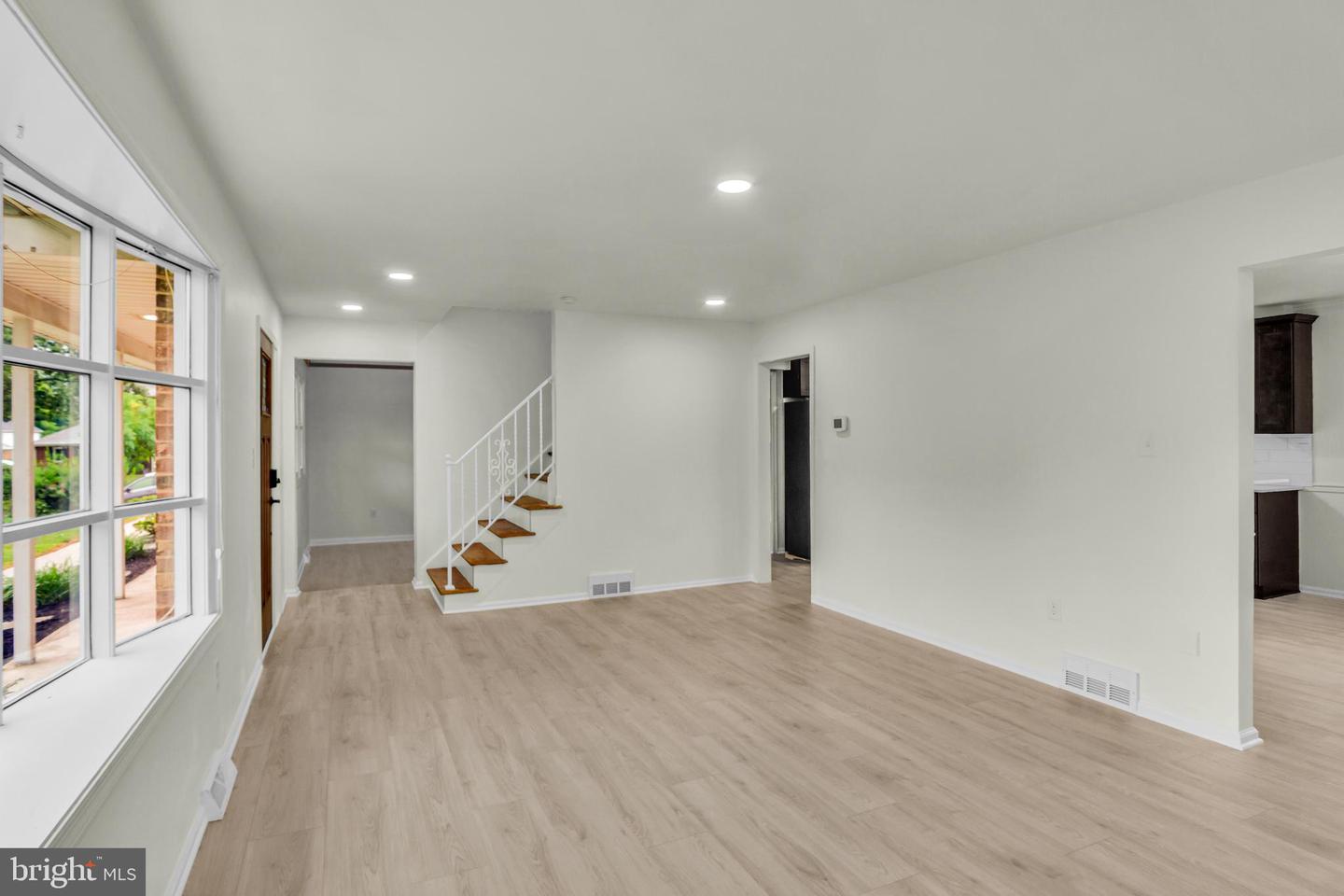 3922 Cherylbrook Dr Property Photo 6