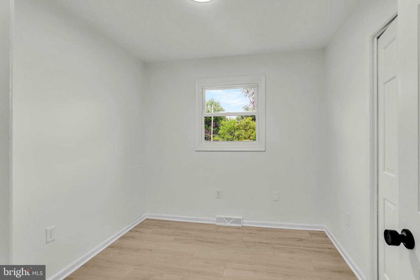 3922 Cherylbrook Dr Property Photo 30