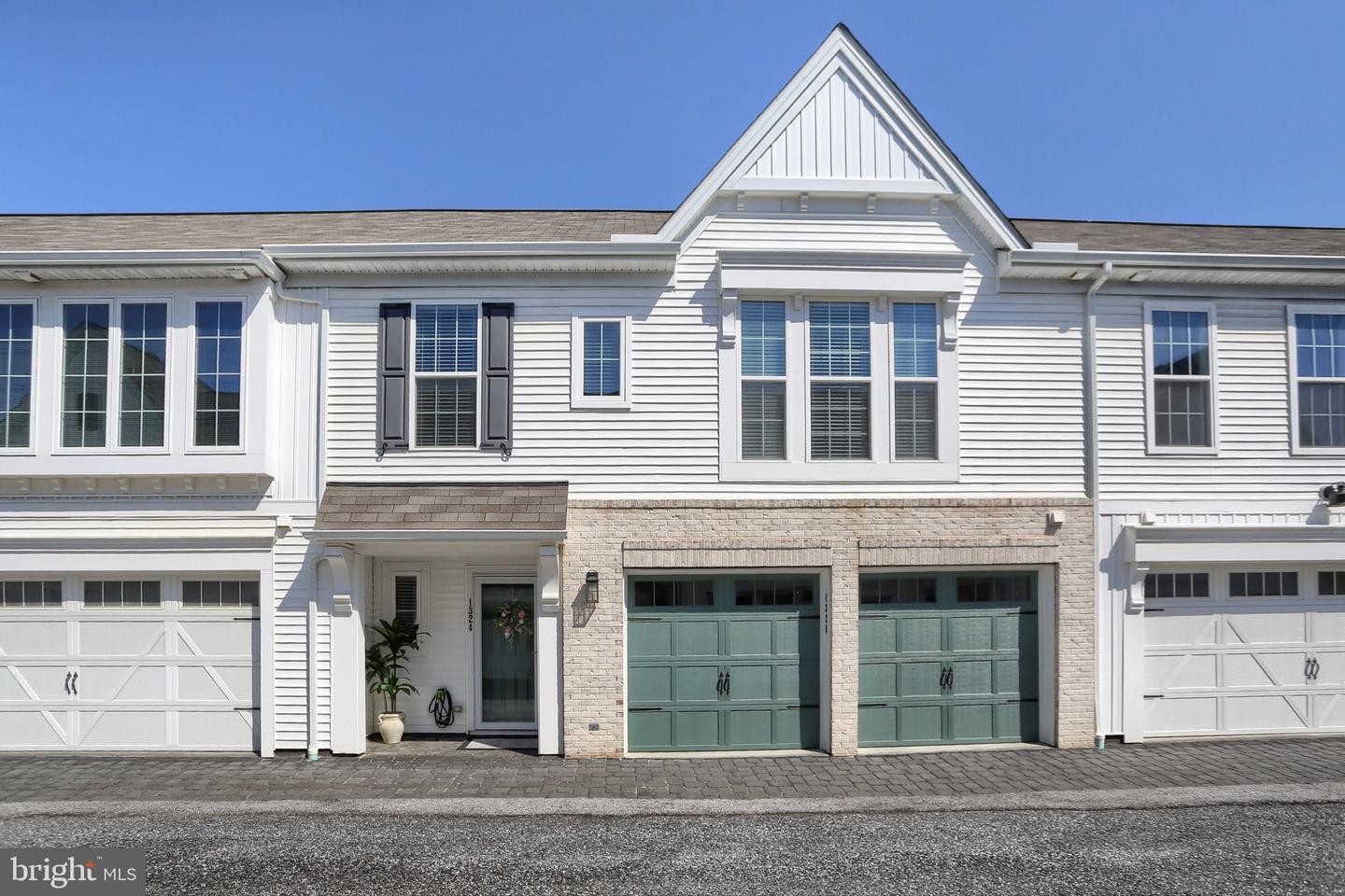 1324 Carnegie Way Property Photo 1
