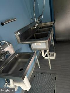 4910 Louise Dr #suite 112 Property Photo 7