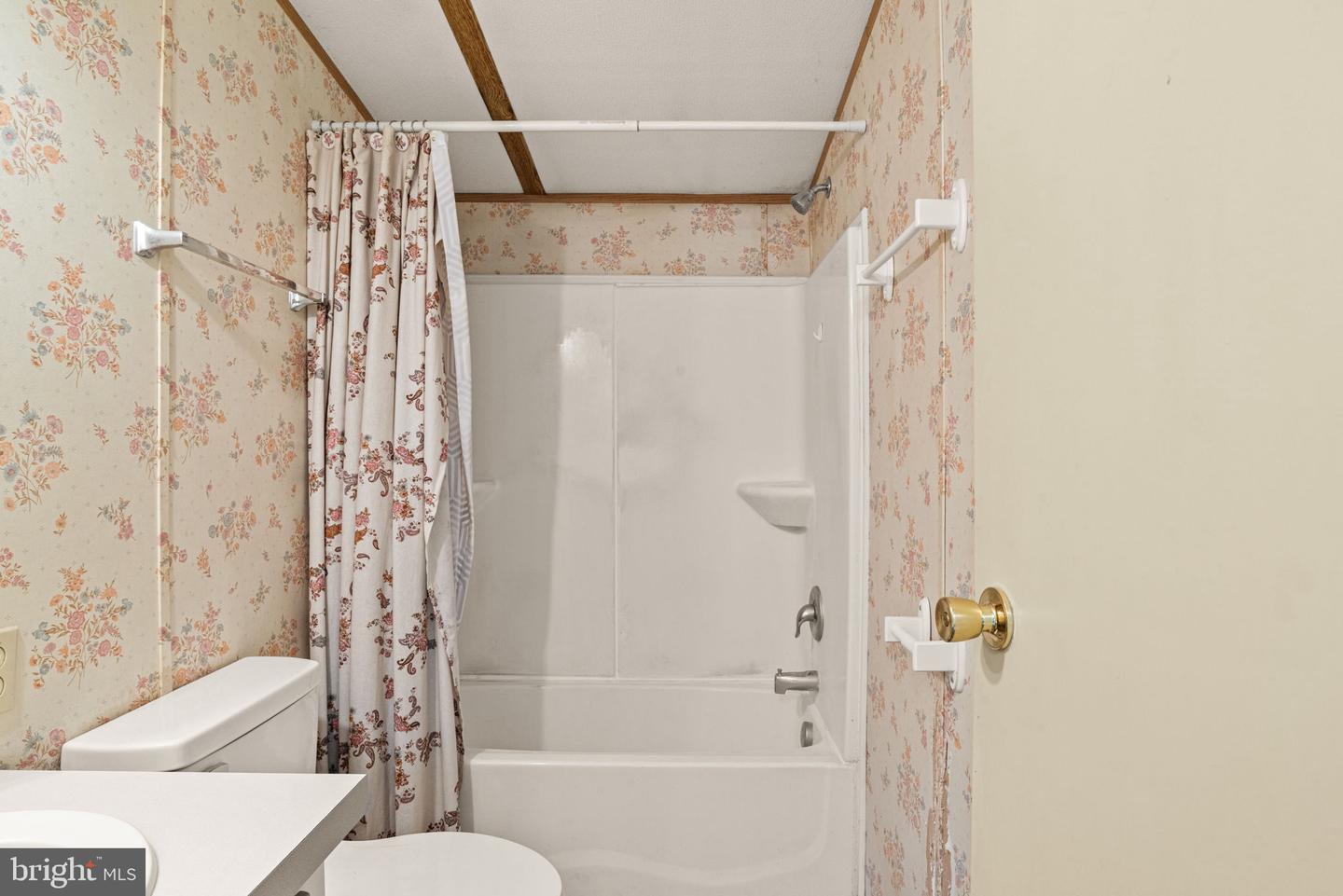 108 Marbeth Ave Property Photo 6