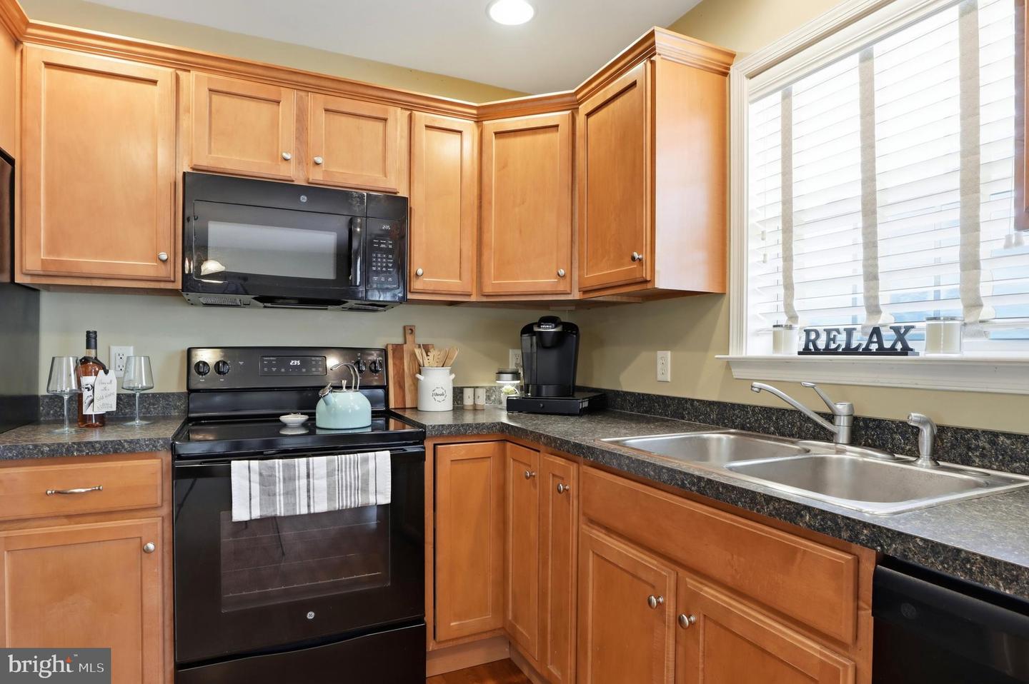 555 Meadow Croft Cir Property Photo 14