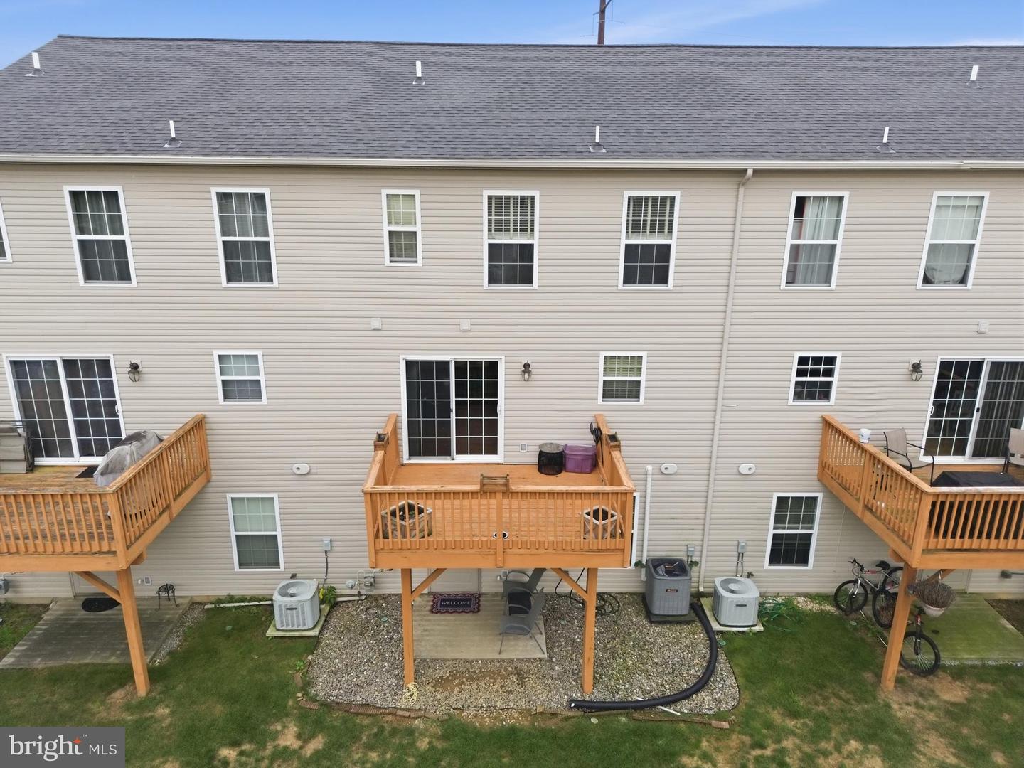 555 Meadow Croft Cir Property Photo 49