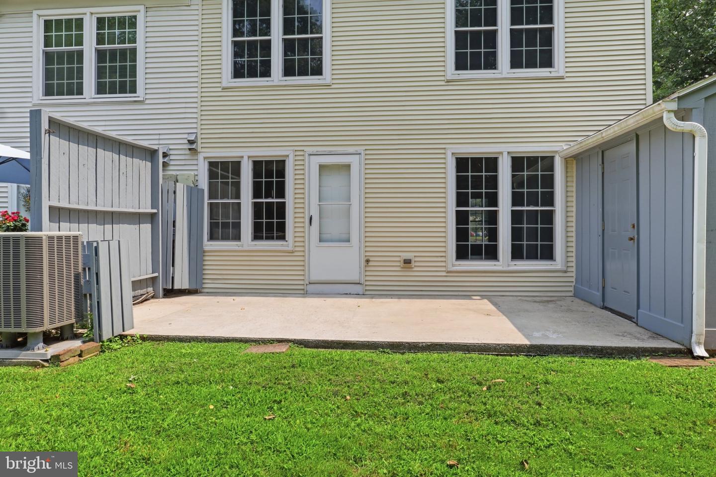 6359 Stanford Ct Property Photo 29
