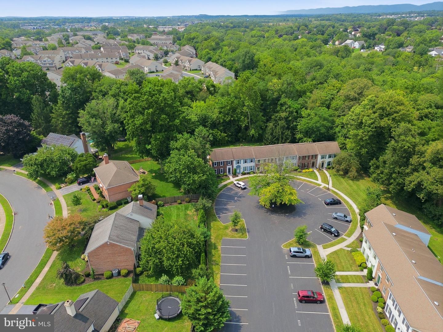 6359 Stanford Ct Property Photo 39
