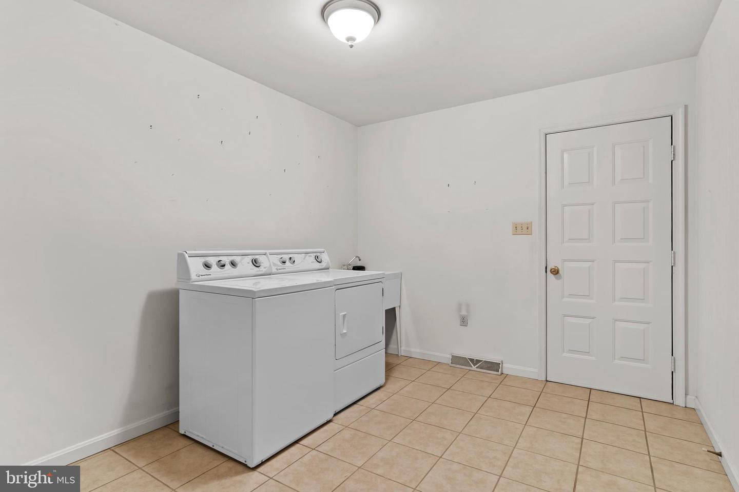1306 Bosler Pl Property Photo 23