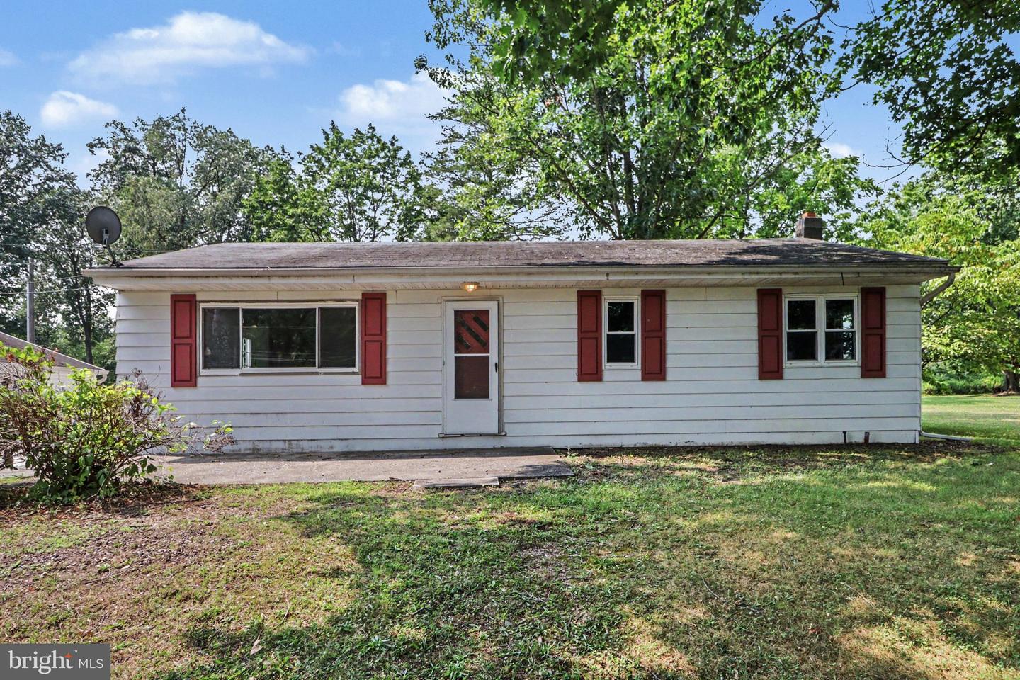 943 S Humer St Property Photo 1