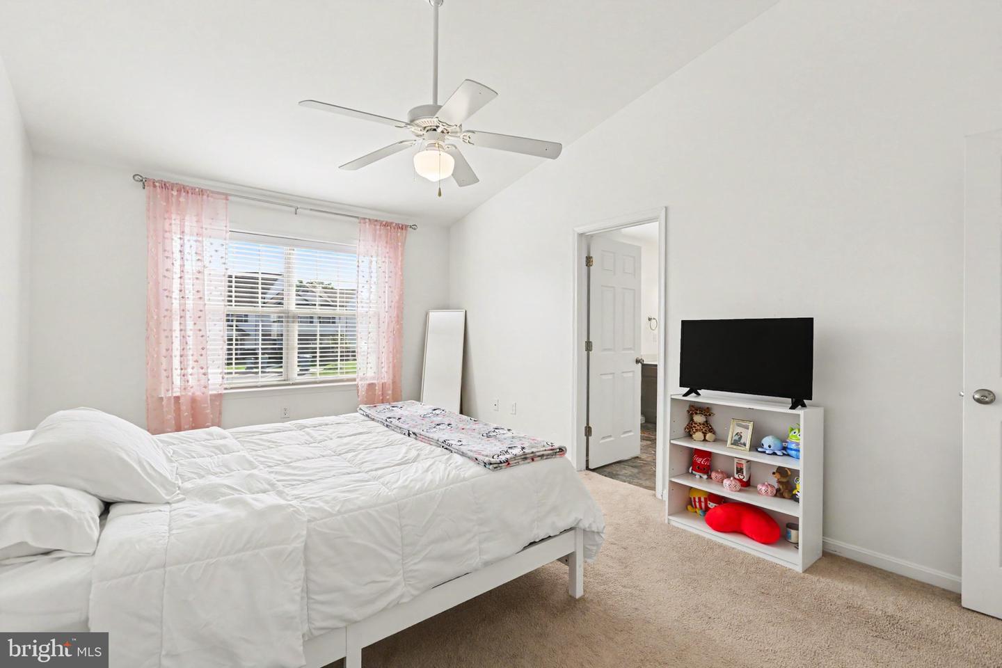 276 Melbourne Ln Property Photo 16