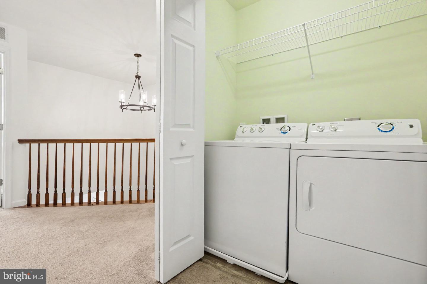 276 Melbourne Ln Property Photo 22
