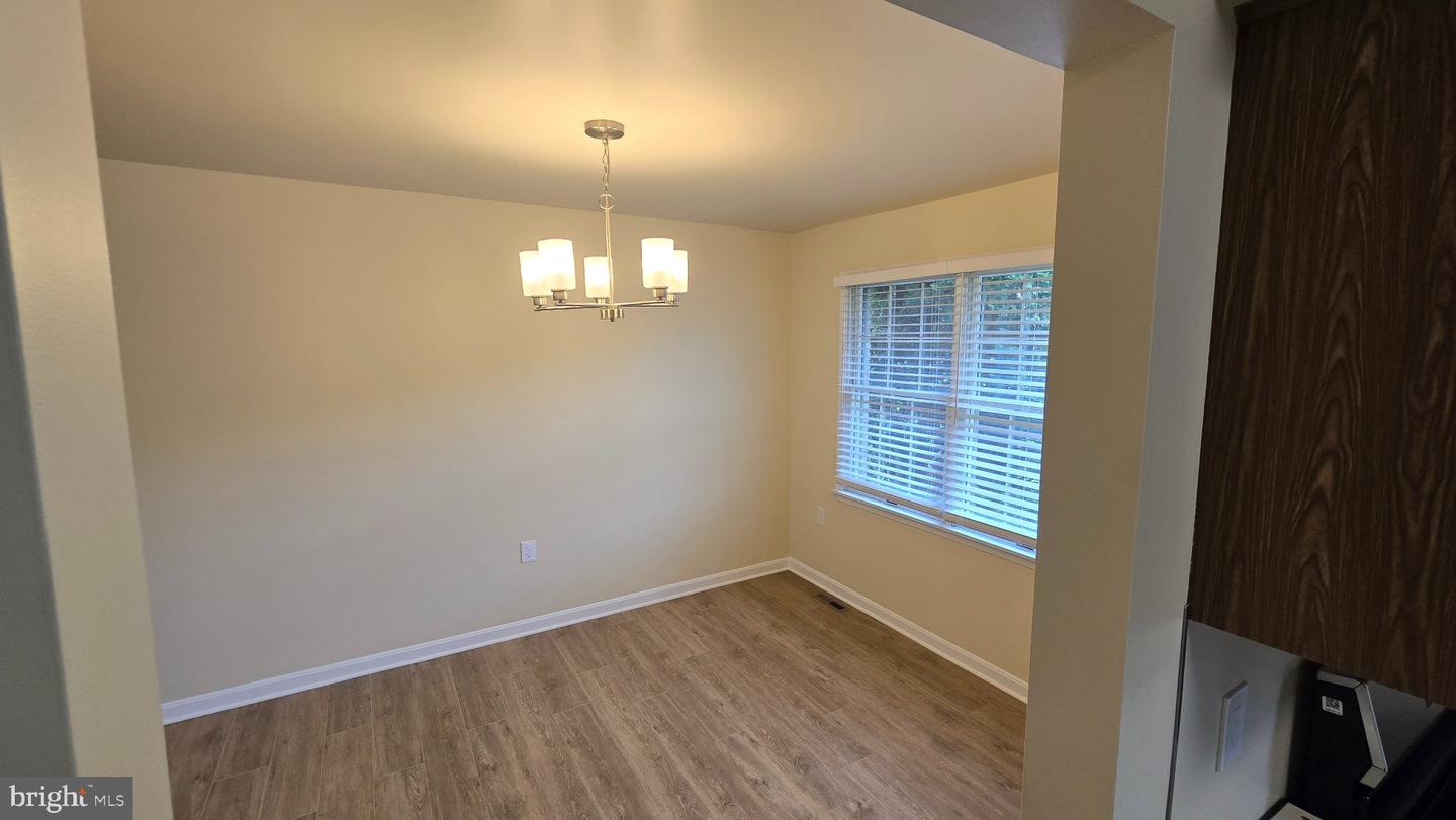 12 Bentley Pl Property Photo 3