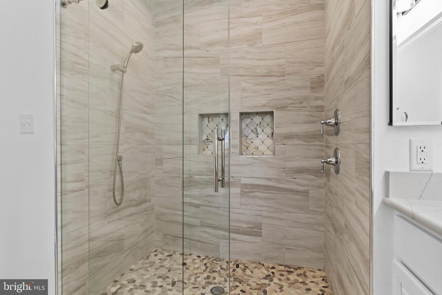 543 Bridgeview Dr Property Photo 31