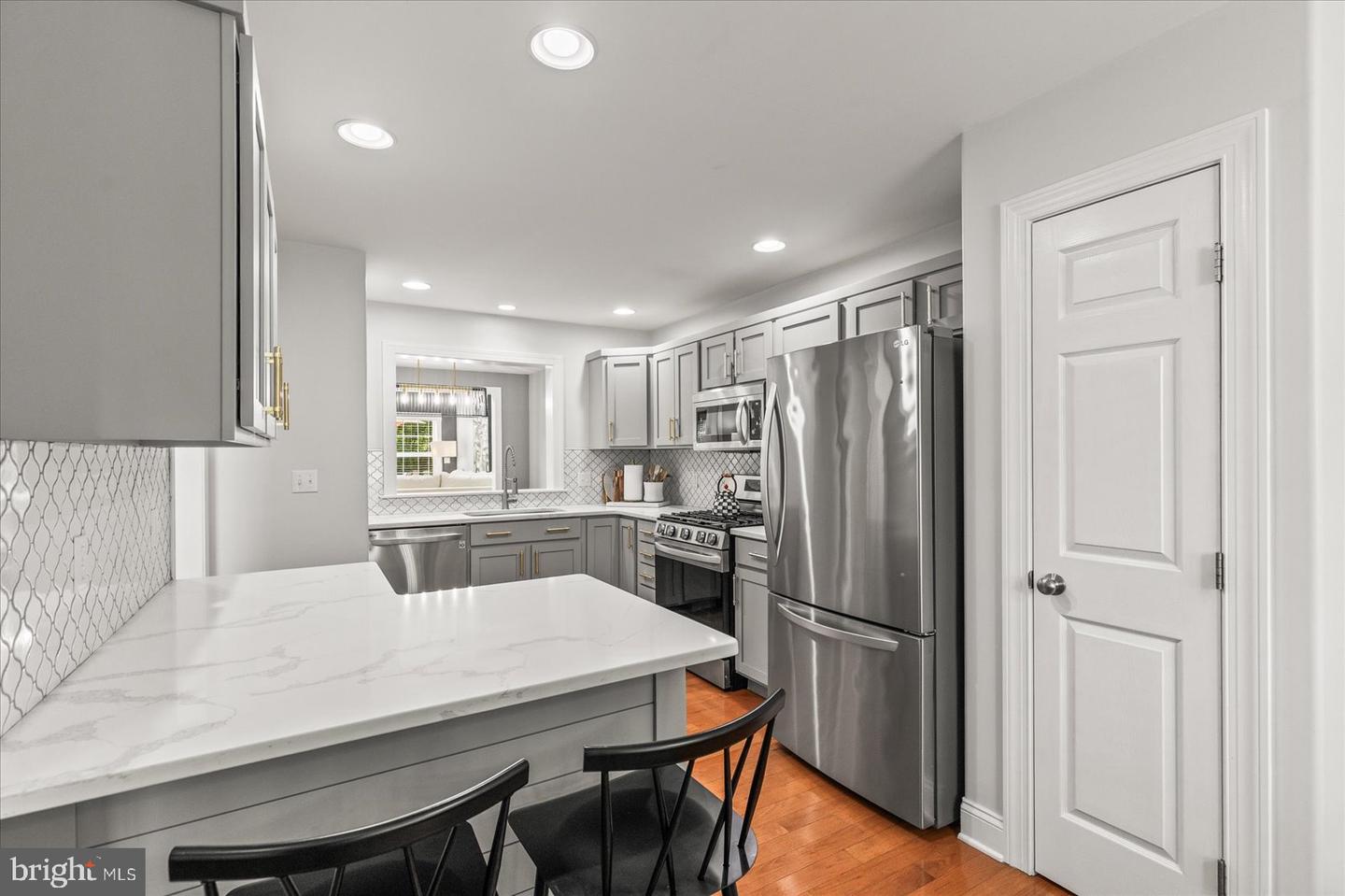 2012 Golden Ct Property Photo 12