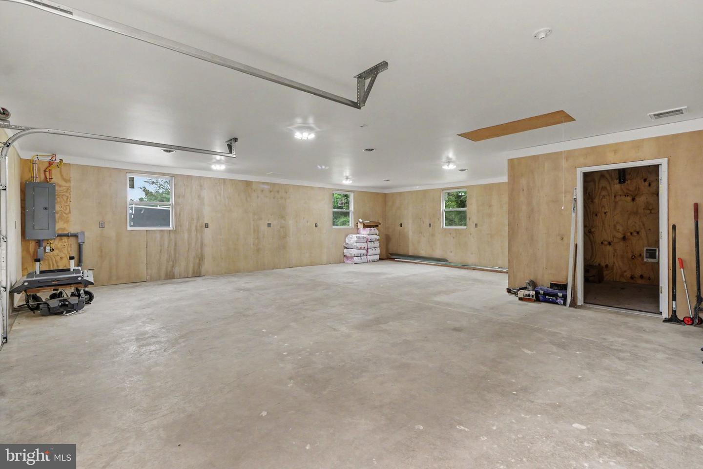 871 Alexander Spring Rd Property Photo 6