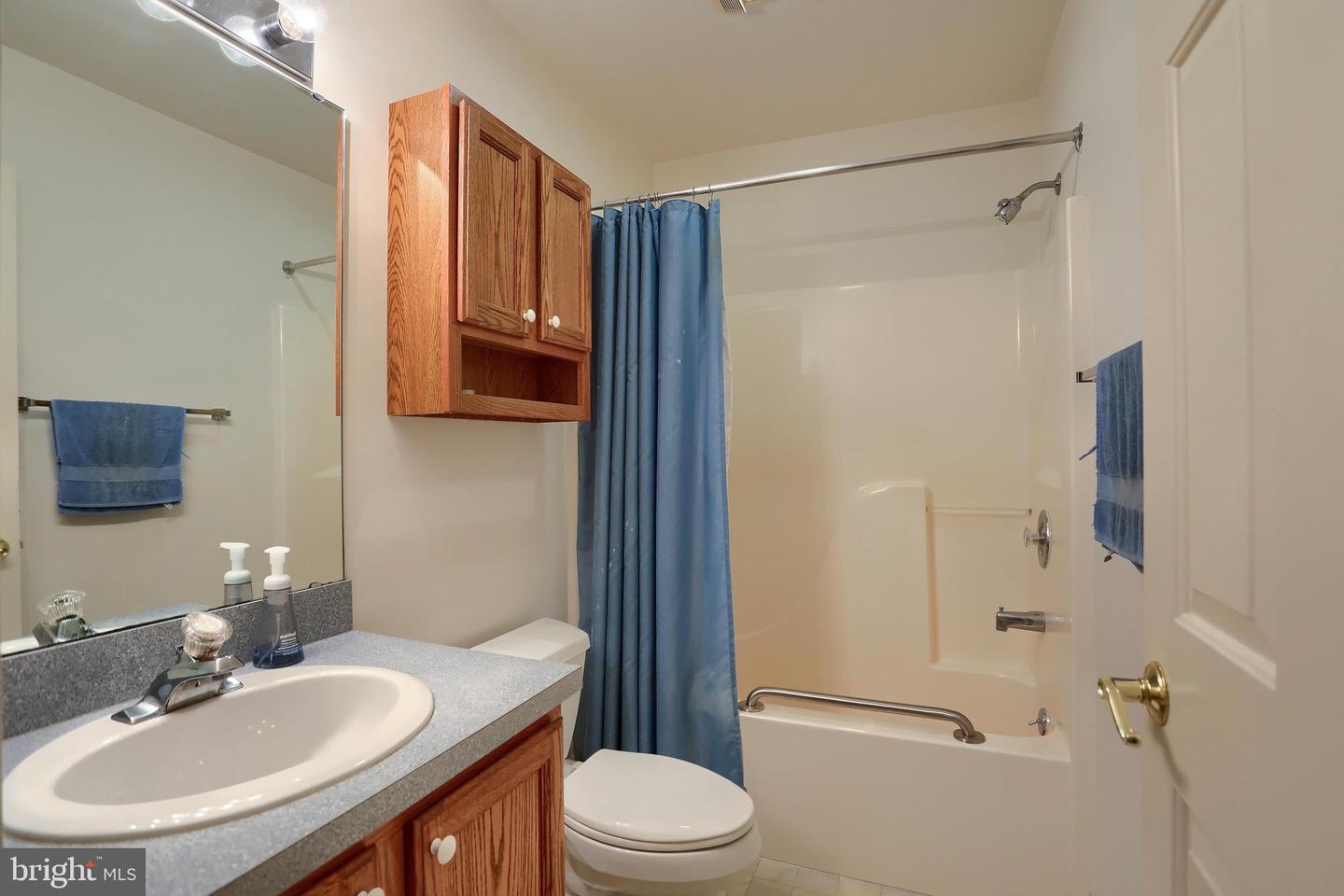 1 Thornhill Ct Property Photo 18