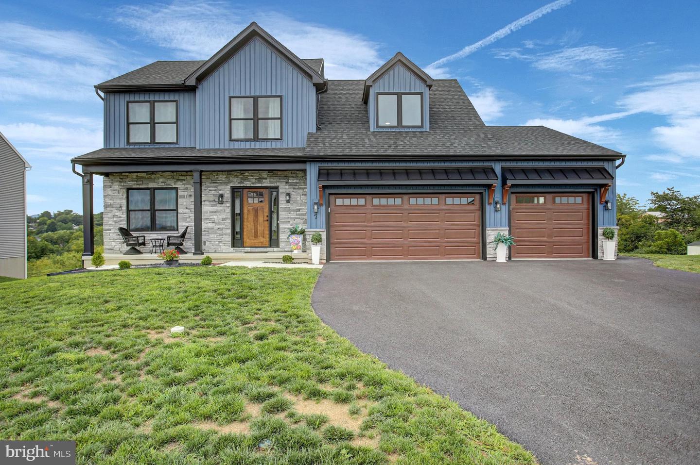 7 Brubacker Dr Property Photo 2