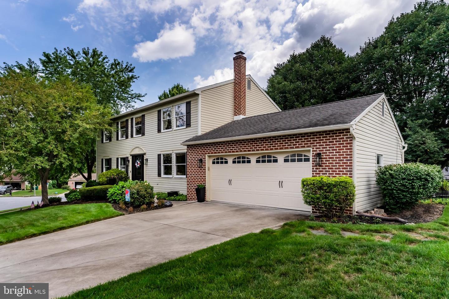 3501 RAINTREE LN Property Photo 1